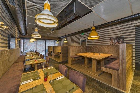 Shishly Cafe & Bistro